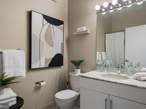 2200 Arch Street 409, Philadelphia PA 19103