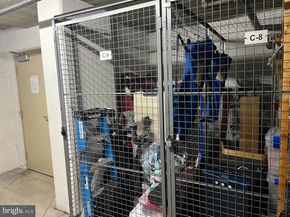 1201 N Garfield Street 206, Arlington VA 22201