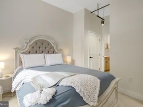 1201 N Garfield Street 206, Arlington VA 22201