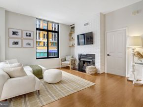 1201 N Garfield Street 206, Arlington VA 22201