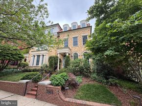 2985 38TH Street NW, Washington DC 20016