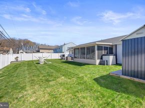 837 Fairfield Road, Fairless Hills PA 19030