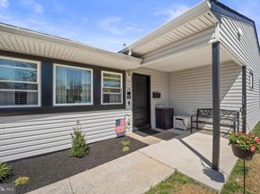 837 Fairfield Road, Fairless Hills PA 19030