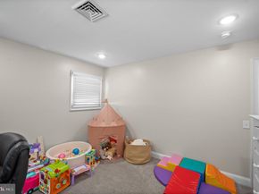 837 Fairfield Road, Fairless Hills PA 19030