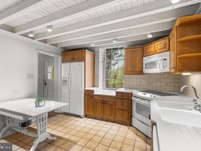 1288 Cedar Grove Road, Media PA 19063