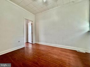 2450 S American Street, Philadelphia PA 19148