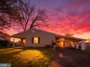 26 Midwood Lane, Levittown PA 19054