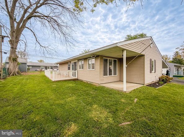26 Midwood Lane, Levittown PA 19054