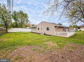 26 Midwood Lane, Levittown PA 19054