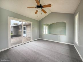 26 Midwood Lane, Levittown PA 19054