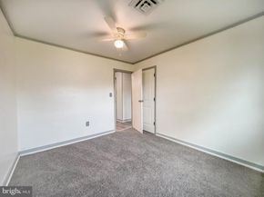 26 Midwood Lane, Levittown PA 19054