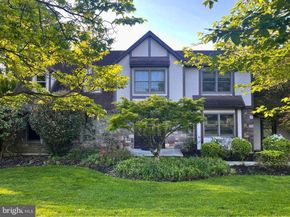 6 Locust Way, Lafayette Hill PA 19444