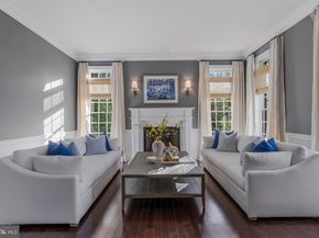 21 Goldney Dr, Newtown PA 18940