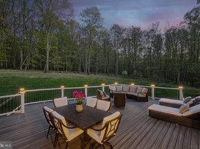 21 Goldney Dr, Newtown PA 18940