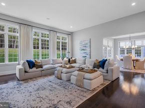 21 Goldney Dr, Newtown PA 18940