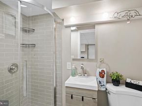 139 Greenwood Drive, Willow Grove PA 19090