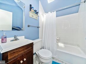 9328 Garden Court, Potomac MD 20854