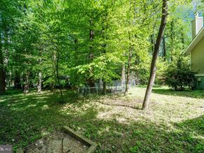9328 Garden Court, Potomac MD 20854