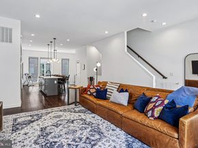 3210 Sunrise Walk, Philadelphia PA 19125