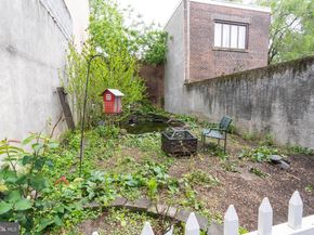 222 Christian Street, Philadelphia PA 19147