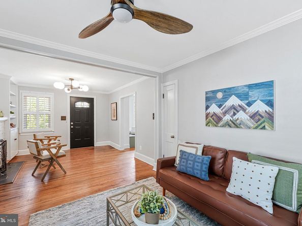 4140 21st Road N, Arlington VA 22207