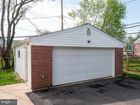 23 Pleasant Road, Broomall PA 19008