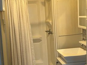 3926 Fairmount Avenue, Philadelphia PA 19104