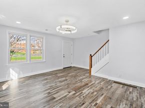 218 E County Line Road, Hatboro PA 19040