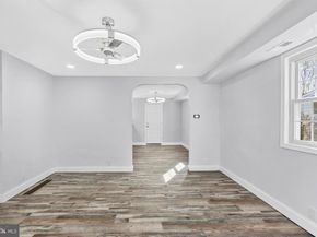 218 E County Line Road, Hatboro PA 19040