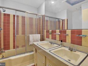 5800 Plainview Road, Bethesda MD 20817