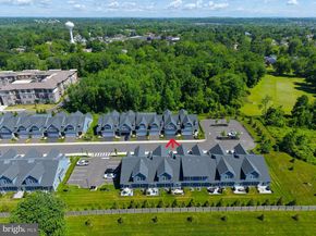 924 Holden Court, Warminster PA 18974