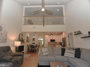 924 Holden Court, Warminster PA 18974