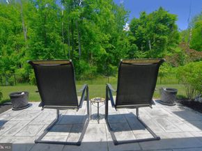 924 Holden Court, Warminster PA 18974