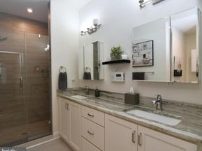 924 Holden Court, Warminster PA 18974