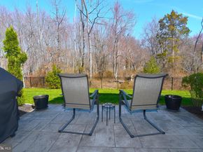 924 Holden Court, Warminster PA 18974