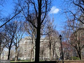 604 S Washington Square 2411, Philadelphia PA 19106