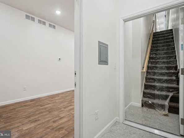 3265 N Park Avenue, Philadelphia PA 19140