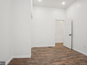 3265 N Park Avenue, Philadelphia PA 19140