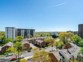 5340 Holmes Run Parkway 919, Alexandria VA 22304