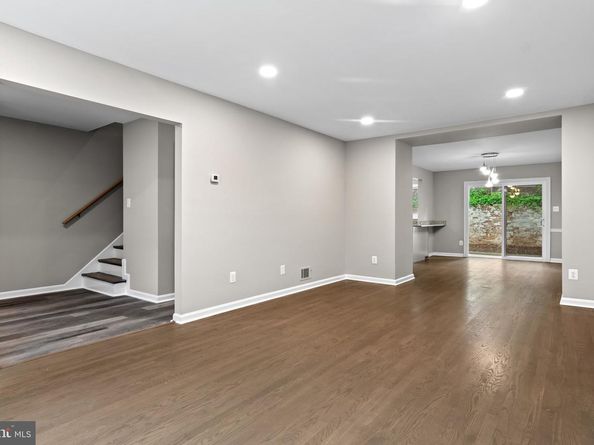 4727 Exeter Street, Annandale VA 22003
