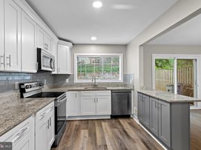 4727 Exeter Street, Annandale VA 22003