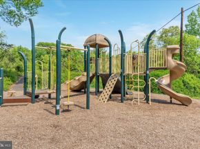 4734 Minor Circle, Alexandria VA 22312