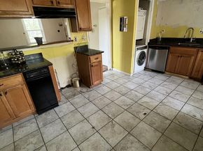 2002 38TH Street SE B, Washington DC 20020