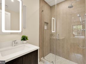 235 12TH Street SE, Washington DC 20003