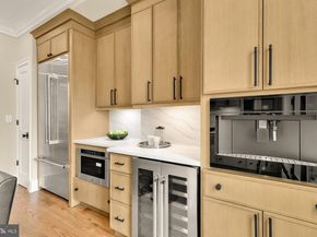 235 12TH Street SE, Washington DC 20003