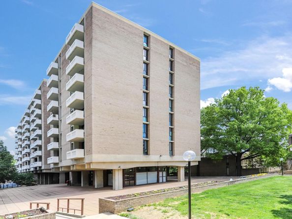 240 M Street SW E214, Washington DC 20024