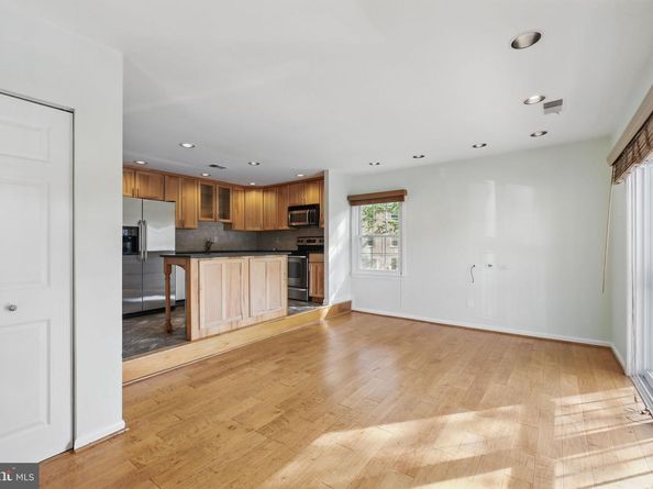 62 N Bedford Street 62B, Arlington VA 22201