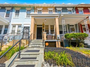 627 Gresham Place NW, Washington DC 20001