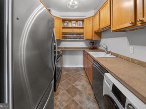 560 N SW N615, Washington DC 20024