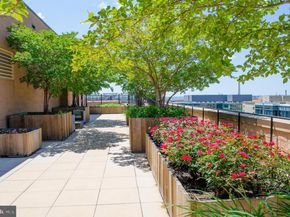 1010 Massachusetts Avenue NW 1007, Washington DC 20001